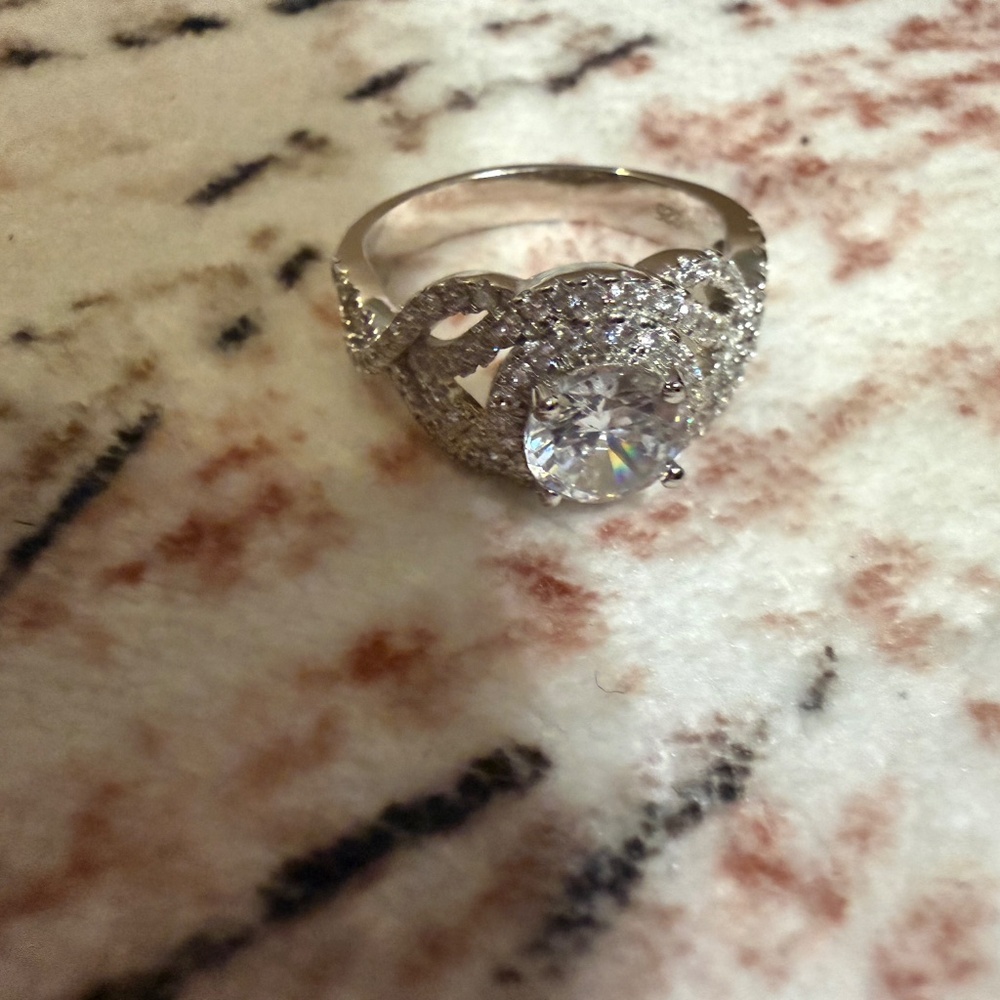 Infinity Style Ring - image 4